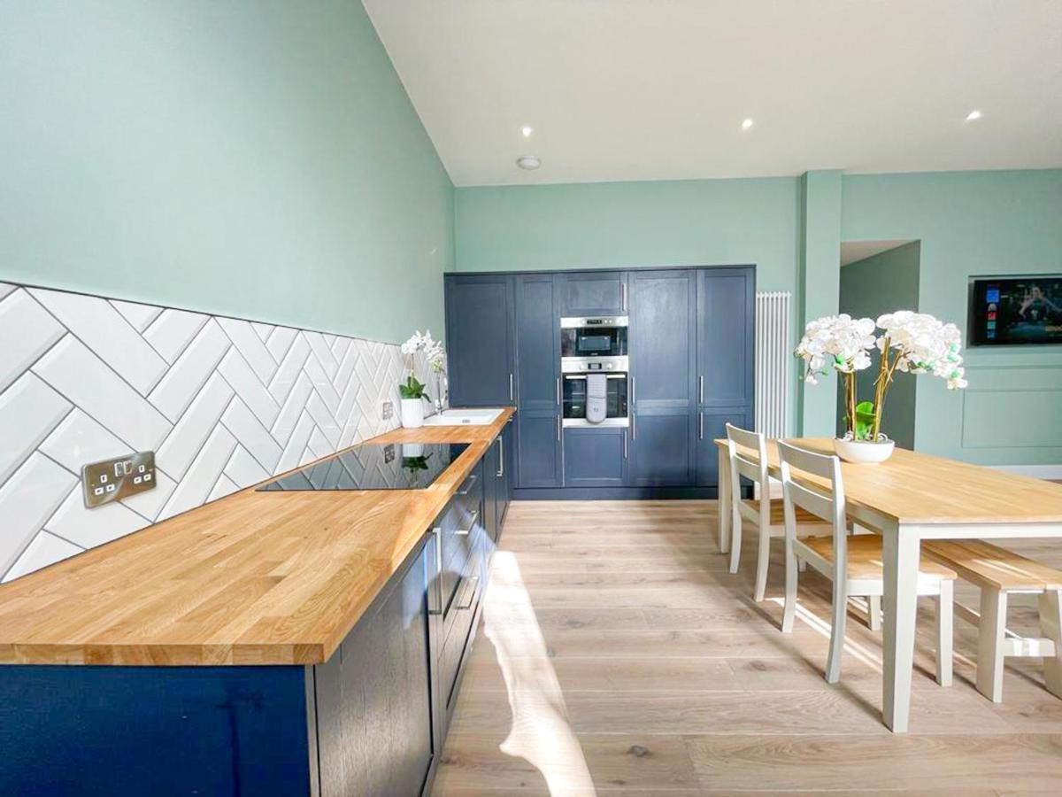 Beautiful 2Br, Private Entry In Vibrant Leith Apartamento Edimburgo Exterior foto