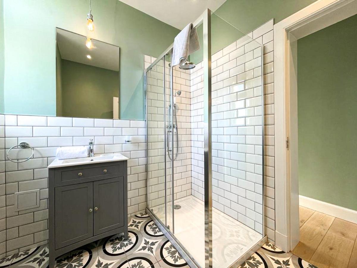 Beautiful 2Br, Private Entry In Vibrant Leith Apartamento Edimburgo Exterior foto